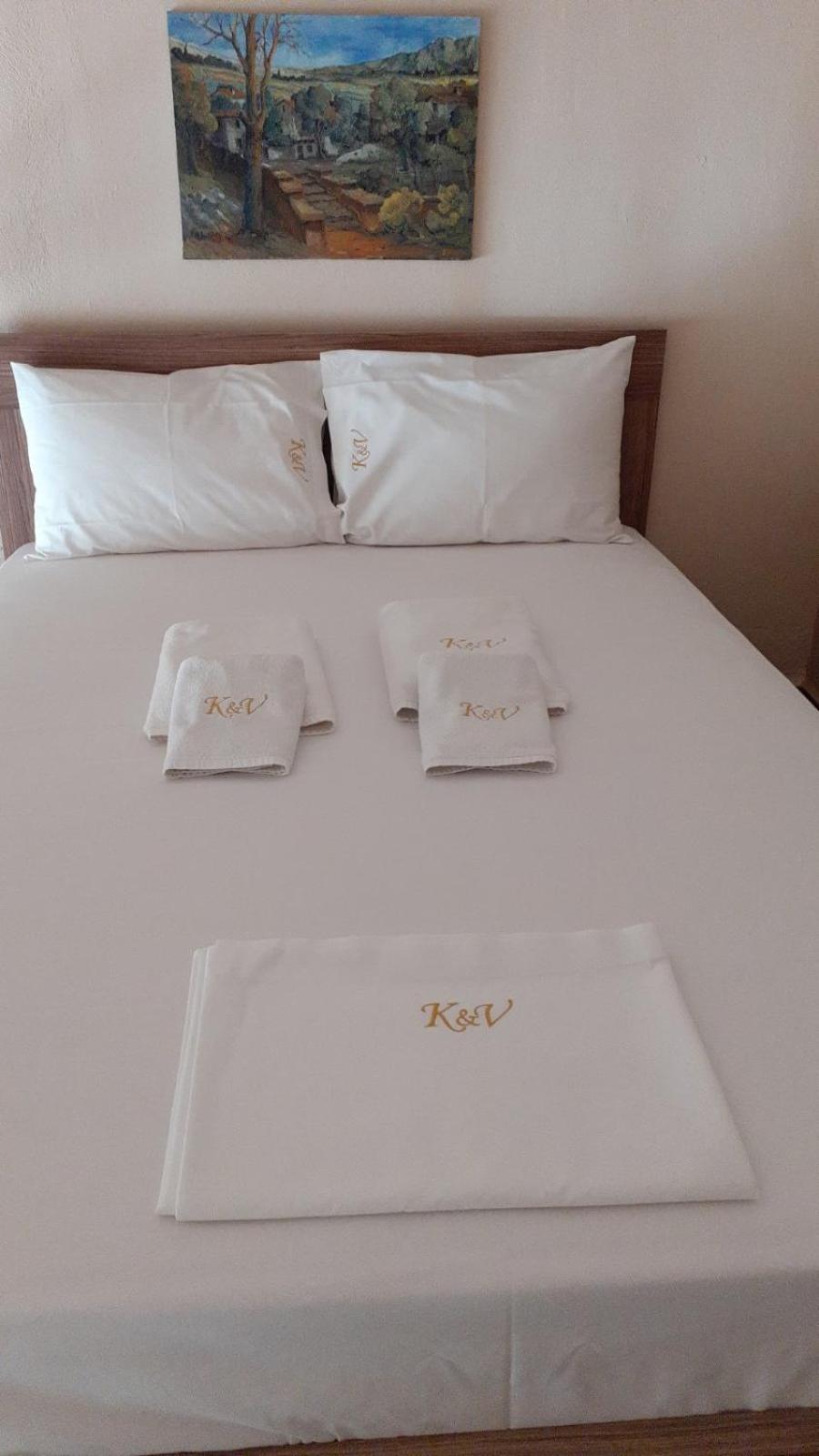 K&V Apartments 尼亚米卡尼奥纳 外观 照片