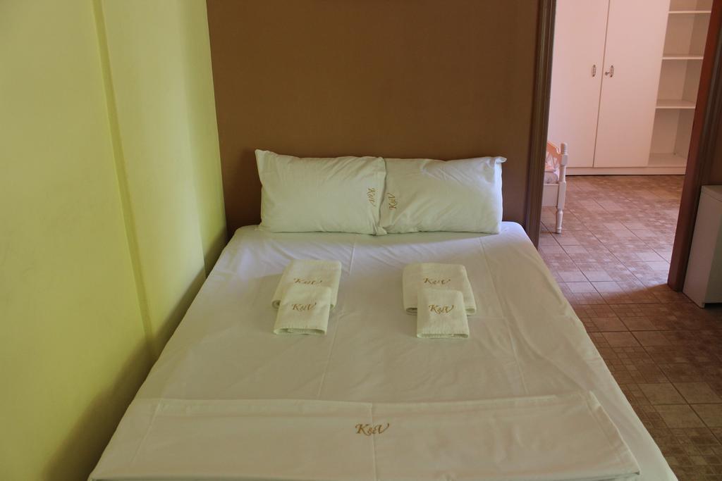 K&V Apartments 尼亚米卡尼奥纳 外观 照片